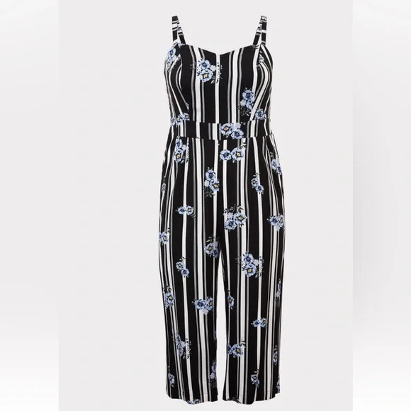 Torrid Size 2 Black, White & Blue Floral Striped Cropped Jumpsuit Women - Picture 4 of 12